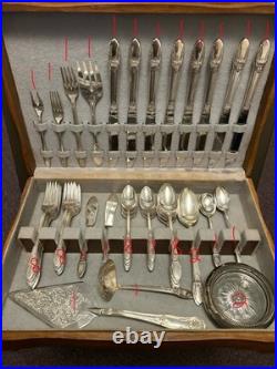 Vintage 1847 Rogers Bros Silverware Set Of 60, With Case(First Love Pattern)
