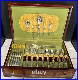 Vintage 1847 Rogers FLAIR Rogers Bros Silverplate for 12 80 Pieces In Case