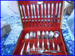 Vintage 1881 Rogers CHATEAU Flatware 80 pcs Triple Silver Plated Svc for 12