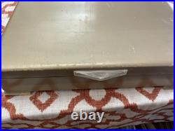 Vintage 1881 Rogers Oneida Flatware Plantation Silverware 50 Piece in Box 1948