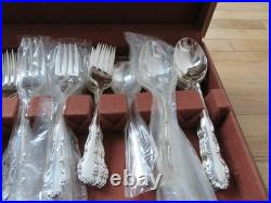 Vintage 1881 Rogers Oneida Flirtation Silverplate 80pc Flatware Set -Box, Papers