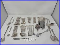 Vintage 1881 Rogers Oneida Melody Silverplate 72 Pc Flatware Set with Chest Vintage 1881 Rogers Oneida Melody Silverplate 72 Pc Flatware Set with Chest