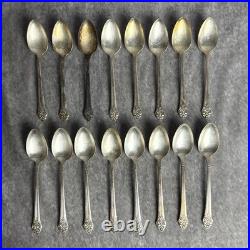 Vintage 1881 Rogers Oneida Plantation Silver plate Flatware 55 Pieces In Box