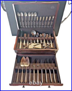 Vintage 1938 Wm. A. Rogers A1 Plus Silverplate Flatware Set 64 Piece Set Vintage 1938 Wm. A. Rogers A1 Plus Silverplate Flatware Set 64 Piece Set