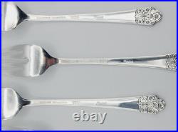 Vintage 1941 ROGERS Silver DeLuxe Plate Precious Pattern Set of 40 Service for 6