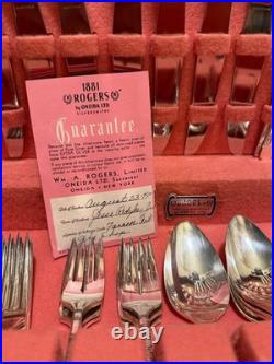 Vintage 1947 1881 Rogers Capri Silverplate Flatware Set 70 Piece Original Case
