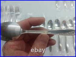 Vintage 1953 Wm Rogers Starlight Pattern Silver Plate Silverware 52 Pc
