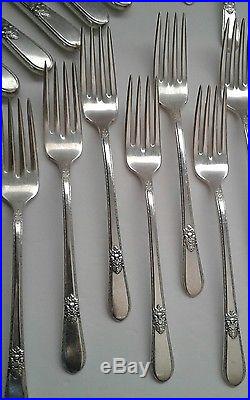 Vintage 32 Pieces Rogers Bros 1847 Adoration Is Pattern Silver Plate Silverware