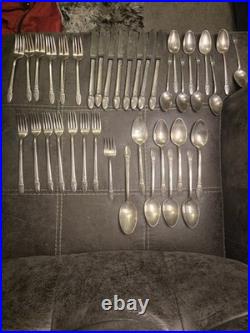 Vintage 39 Piece 1847 Rogers Bros IS FIRST LOVE Silverplated Flatware Set