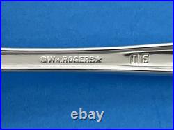 Vintage 68 Pc Wm. Rogers Devonshire Pattern Silver Plate Flatware Set withChest