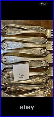 Vintage Flatware Set of 132 Pieces Old Colony by 1847 Rogers Bros. Used