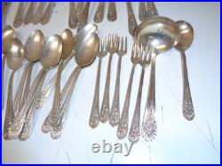 Vintage JUBILEE WM ROGERS INTERNATIONAL 47 PIECE FLATWARE SILVERWARE SET