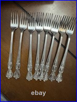 Vintage Magnolia Original WM Rogers Extra Plate Silverware & Case