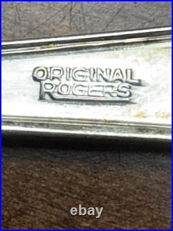 Vintage Magnolia Original WM Rogers Extra Plate Silverware & Case