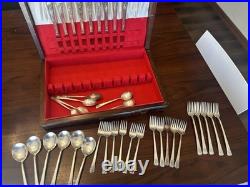 Vintage ROGERS De Luxe silverplate flatware, With Original Certificate. 37 Pcs