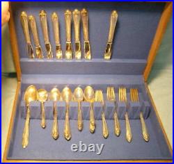 Vintage ROGERS EXQUISITE Silver Plate Set w Wooden Chest near SVC for 8