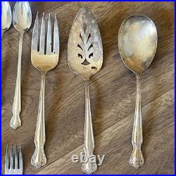 Vintage Roger's & Bro. Daybreak Elegant Lady 116 piece Silverware Set