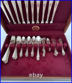 Vintage Rogers Bros. 1847 Stainless IS Silver plate 85 pc. Her Majesty Pattern