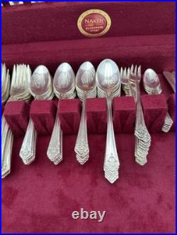 Vintage Rogers Bros. 1847 Stainless IS Silver plate 85 pc. Her Majesty Pattern