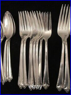 Vintage Rogers Bros Starlight Reinforced Silverplate Silverware Svc for 8 Nice