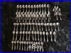 Vintage Rogers Old Colony silver-plate flatware/silverware set, 191 pieces