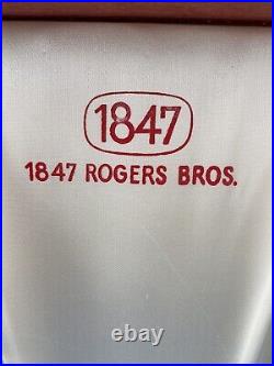 Vintage Rogers/Oneida Silverware 57 Piece FLORAL QUEEN Silverplate Flatware Set