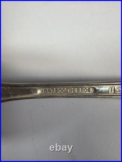 Vintage Silverplate Flatware Lot Oneida Rogers Tudor Plate Box Mixed Patterns
