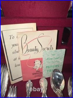 Vintage Silverware Set of 69 in Chest Oneida 1881 Rogers Grand Elegance USA
