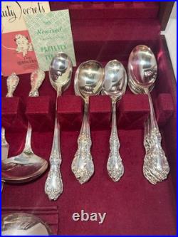 Vintage Silverware Set of 69 in Chest Oneida 1881 Rogers Grand Elegance USA