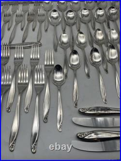 Vintage WM A Rogers Oneida Flowertime Silverplate Flatware 60pc Serves 12 Case