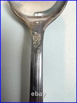 Vintage WM A Rogers Sectional Imperial Silver Plate 50 pc Flatware Set with Chest