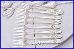 Vintage WM Rogers Extra Plate, 32 Piece Silverplate Service for 8 Flatware Set