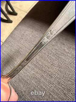 Vintage WM Rogers International Silver Co Flatware 50 Piece withcase silver plated