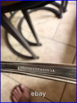 Vintage WM Rogers International Silver Co Flatware 50 Piece withcase silver plated