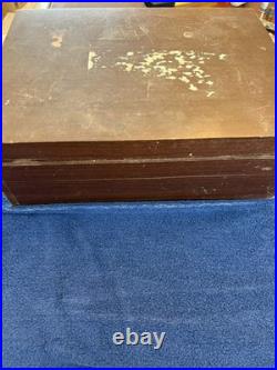 Vintage WM Rogers Mfgco. Extra Plate 59 Piece Set Original Rogers Withwooden Box