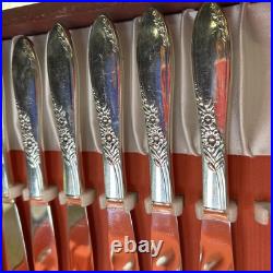 Vintage WM Rogers Oneida Silver Plated First Love Silverware 70 Piece Set Boxed