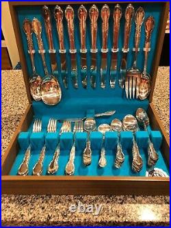 Vintage WM Rogers Silverplate Silverware 62pc with Wood Chest box Service For 8