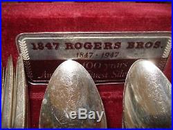 Vintage WM. Rogers Silverware Set of 84 piece Set in Wood Chest