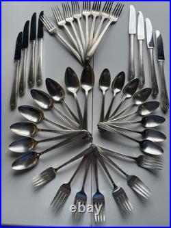 Vintage Wm. Rogers MFG Silverplate Flatware Set 59pc with Chest + Heirloom set 39p