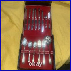 Vintage Wm. Rogers Mfg. Co. AA Jubilee Silverplate Flatware Set 55 Pieces