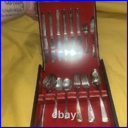 Vintage Wm. Rogers Mfg. Co. AA Jubilee Silverplate Flatware Set 55 Pieces