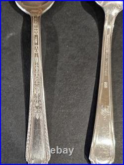 Vintage Wm. Rogers Mfg. Co. Extra Plate Silverplate Flatware Set in Red Case