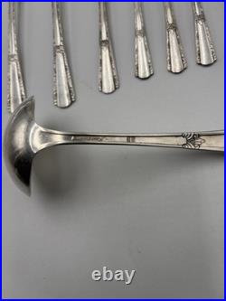 Vintage Wm Rogers Sectional IS Silver-Plate Silverware Flatware 71 Pieces READ