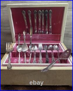 Vintage Wm Rogers Silverplate Flatware Lot Wood Chest 4 Patterns 84 Pc