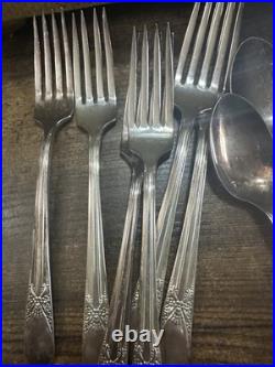 Vintage Wm Rogers Silverplate Flatware Lot Wood Chest 4 Patterns 84 Pc