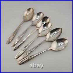 Vintage Wm Rogers Silverplate Flatware Set 88 Pc with Wood Chest & Guarantee cert