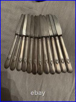 Vtg 1847 Rogers Bros First Love Silverplate Flatware Set with Wooden Chest 72