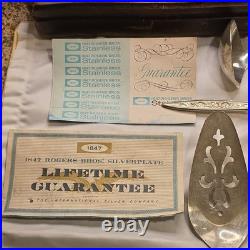Vtg. 1847 Rogers Bros. Silverplated Esperanto Flatware 47 Piece Set