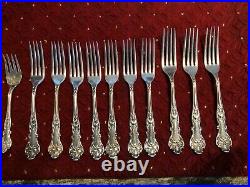 Vtg 1847 Rogers Bros XS Triple Silver Plated Charter Oak 18 Piece Collection