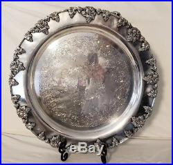 Vtg 1847 Rogers Egw&s International Silverplate Grape Chased Footed Tray #115